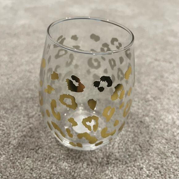 NWB Mom Fuel Cheetah Wine Glass Set Two Stemless Glasses and Cork Stopper - Picture 5 of 7